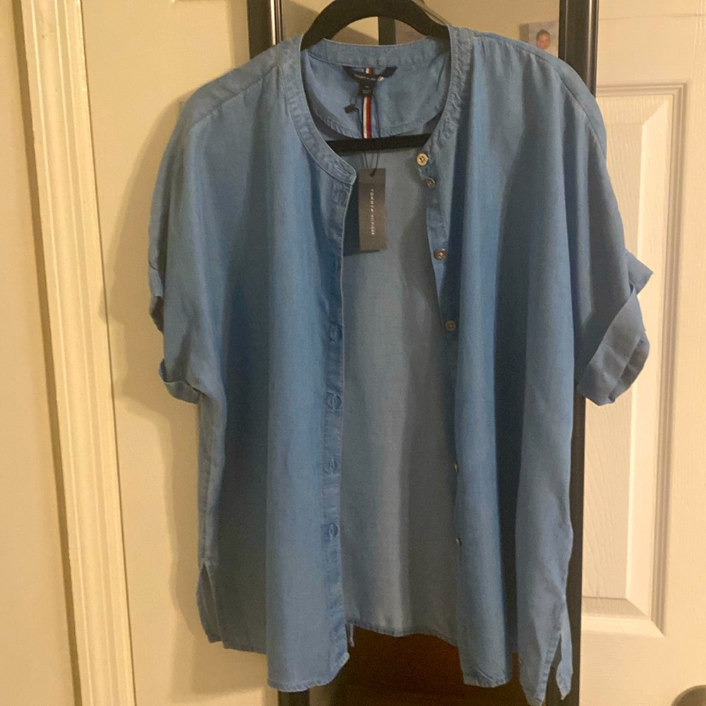 Tommy Hilfiger chambray top with silver buttons